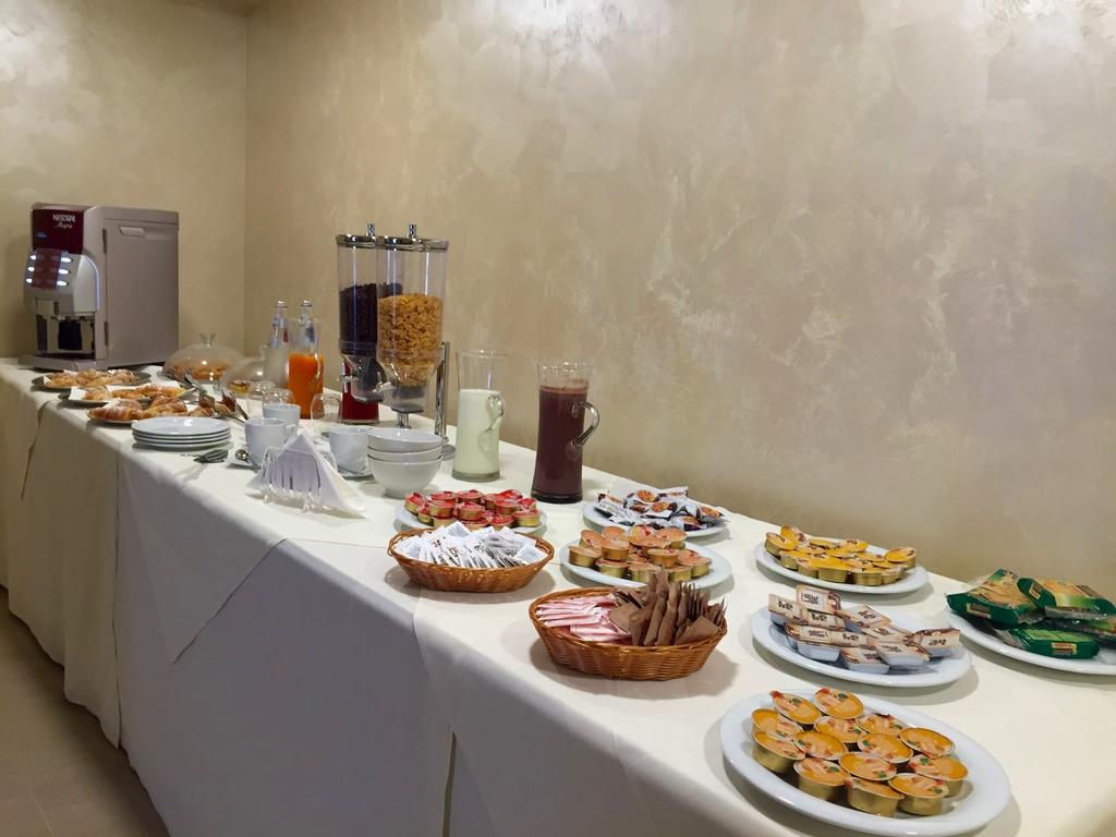 Costa Del Sol Bed and Breakfast Porto Empedocle Buitenkant foto