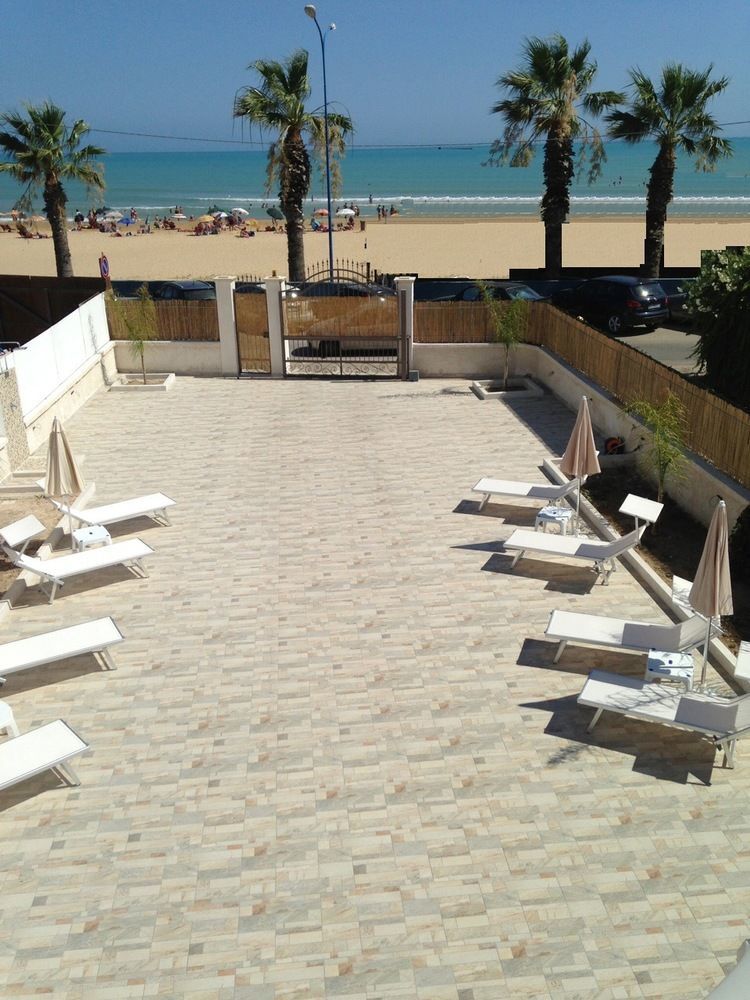 Costa Del Sol Bed and Breakfast Porto Empedocle Buitenkant foto